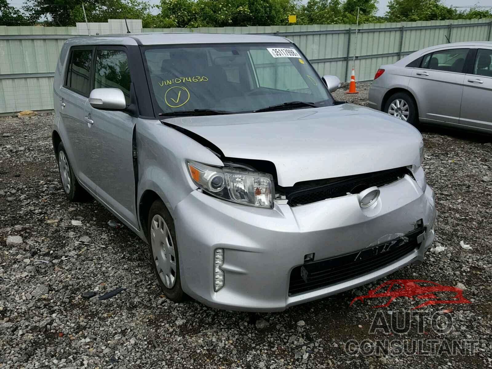 TOYOTA SCION 2015 - JTLZE4FE2FJ074630