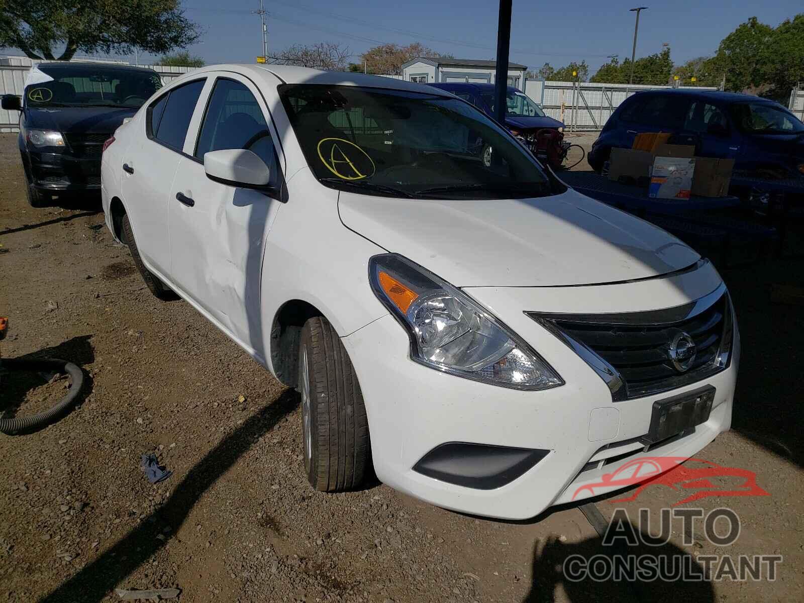 NISSAN VERSA 2016 - 3N1CN7AP2GL832202