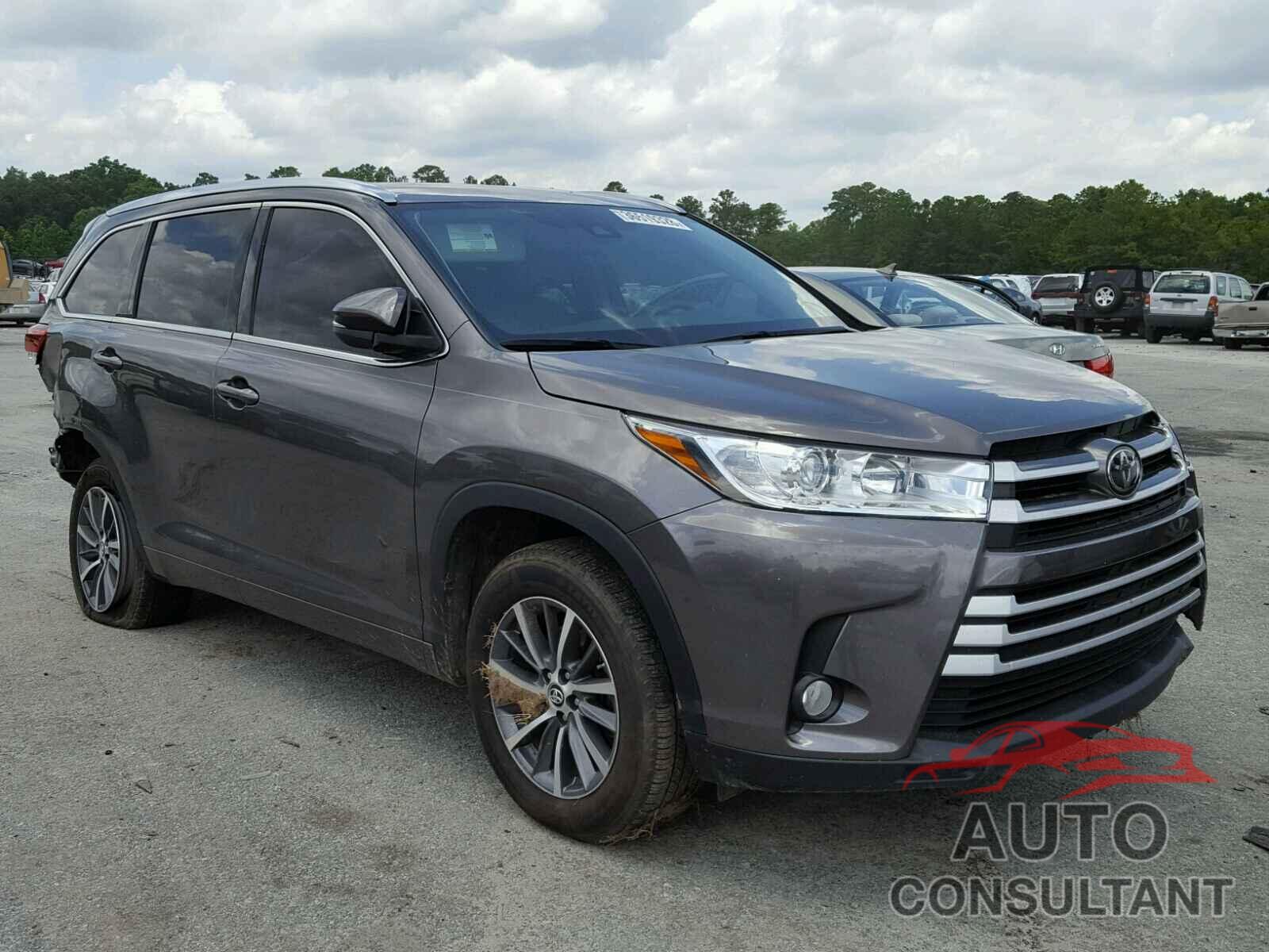 TOYOTA HIGHLANDER 2017 - 5TDKZRFH5HS509865