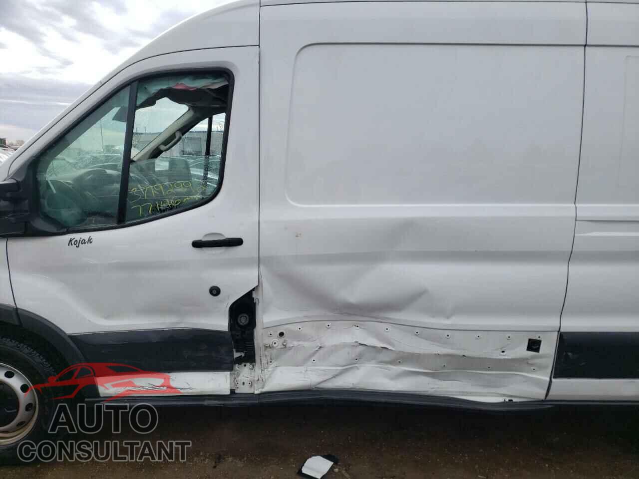 FORD TRANSIT CO 2018 - 1FTYR2CGXJKA97582
