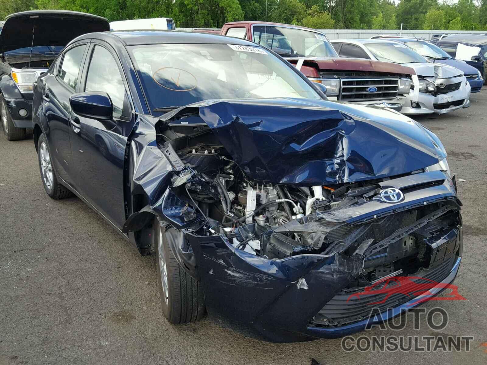 TOYOTA YARIS 2018 - 3MYDLBYV1JY322367