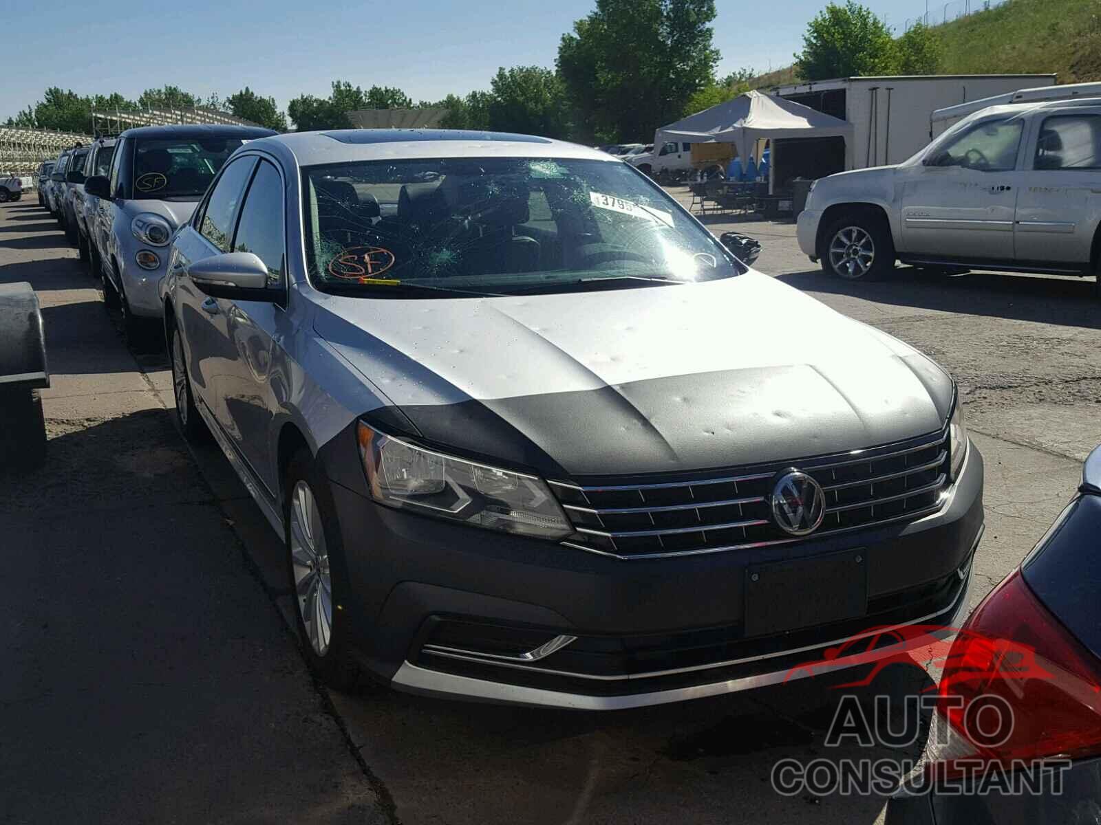 VOLKSWAGEN PASSAT 2016 - 1VWBT7A36GC010359