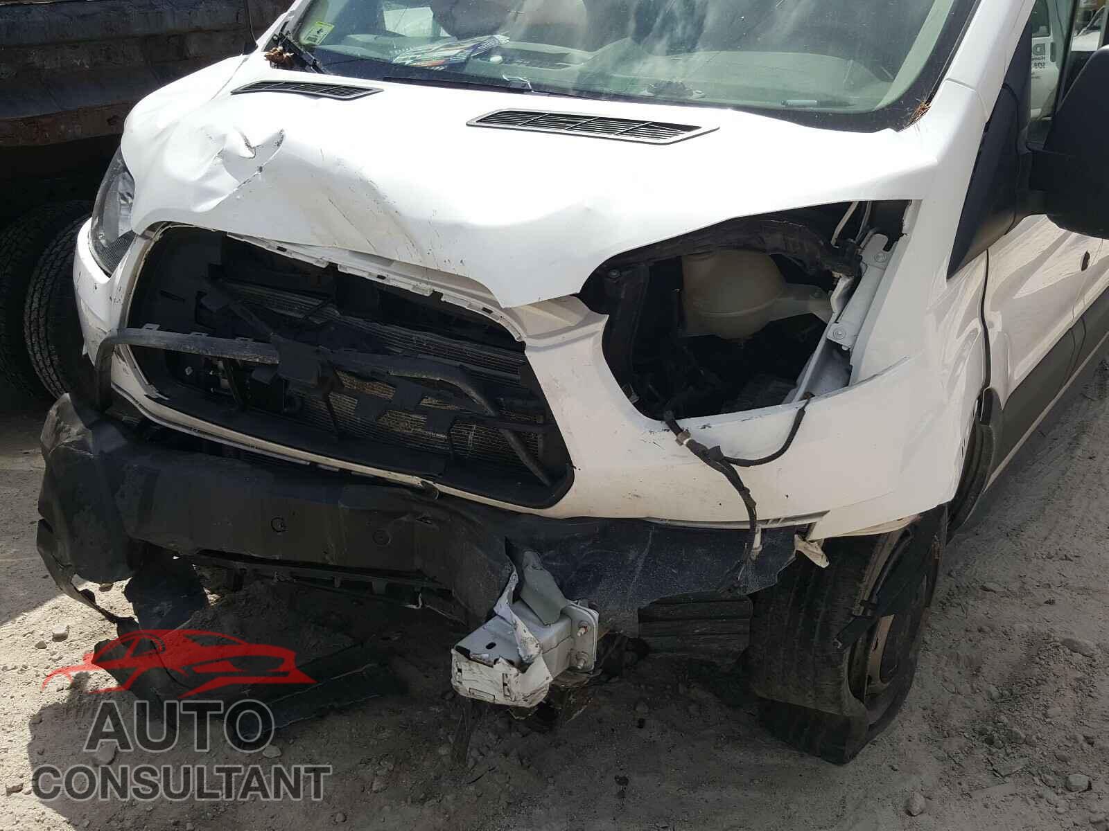 FORD TRANSIT CO 2017 - 1FTYR3XM6HKA07957