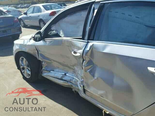 VOLKSWAGEN PASSAT 2017 - 1VWAT7A37HC002977