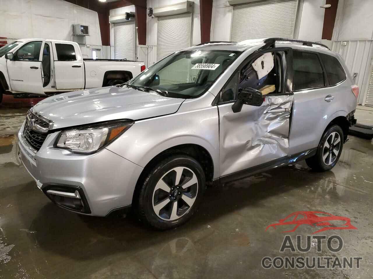 SUBARU FORESTER 2018 - JF2SJAGC1JH522619