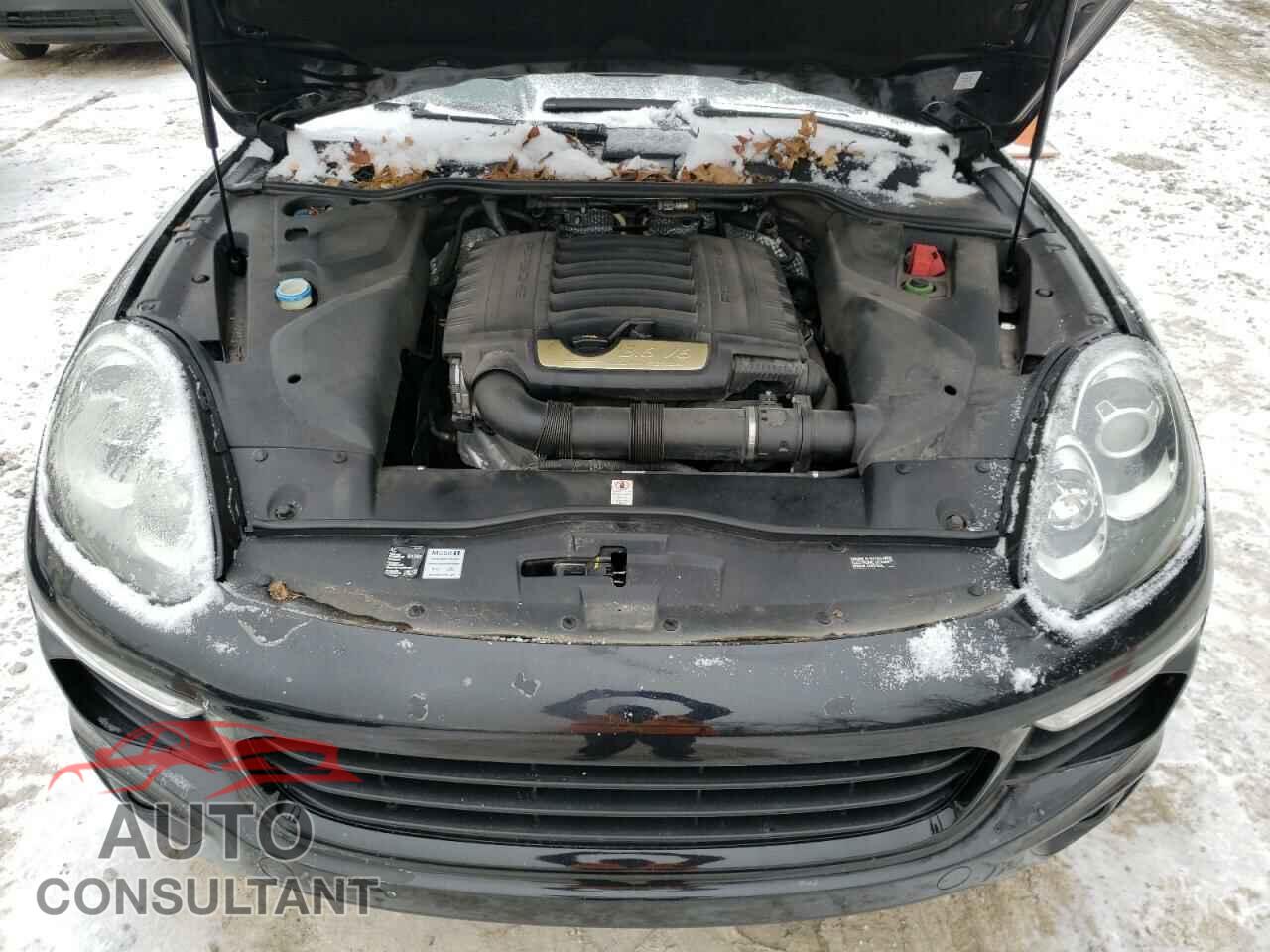 PORSCHE CAYENNE 2016 - WP1AA2A24GLA05237
