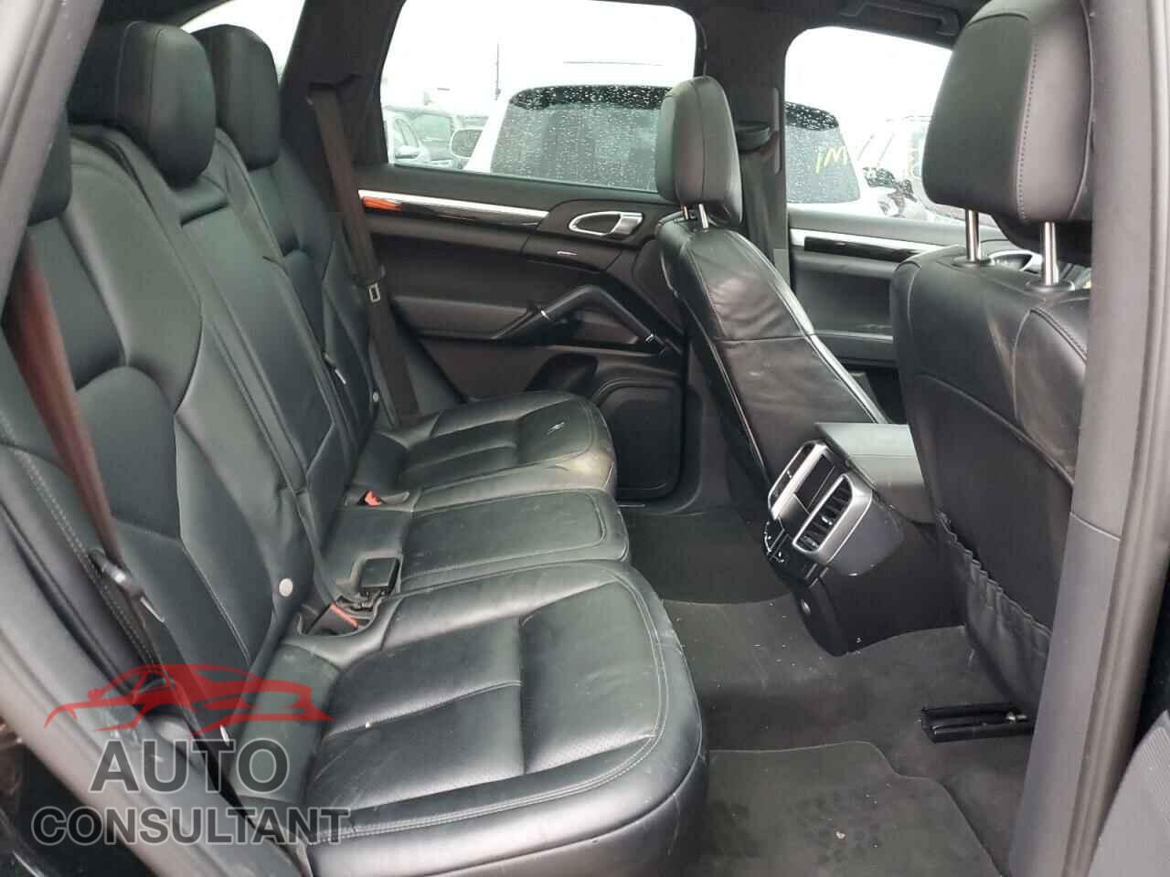 PORSCHE CAYENNE 2016 - WP1AA2A29GLA02768