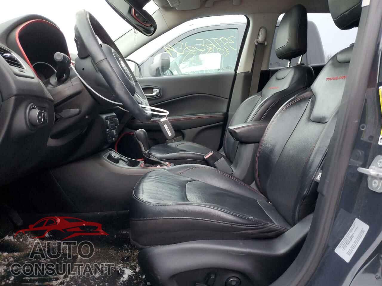 JEEP COMPASS 2017 - 3C4NJDDB9HT650935