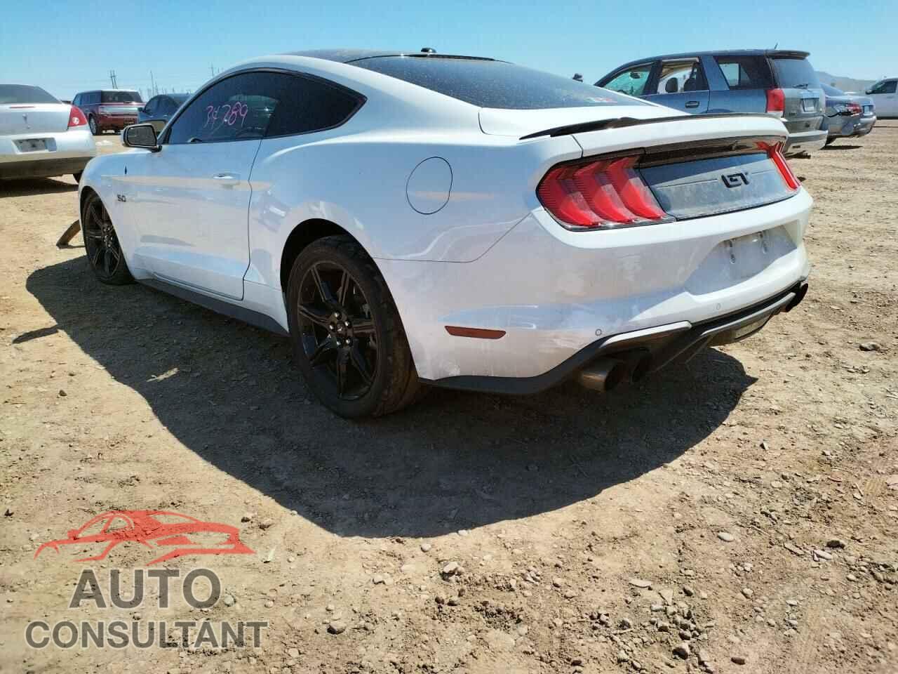 FORD MUSTANG 2018 - 1FA6P8CF7J5152582