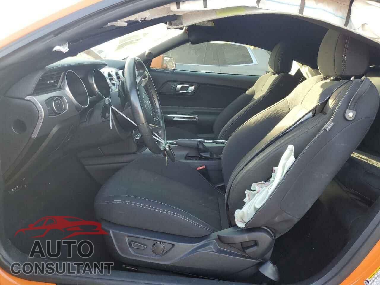 FORD MUSTANG 2020 - 1FA6P8TH2L5100510