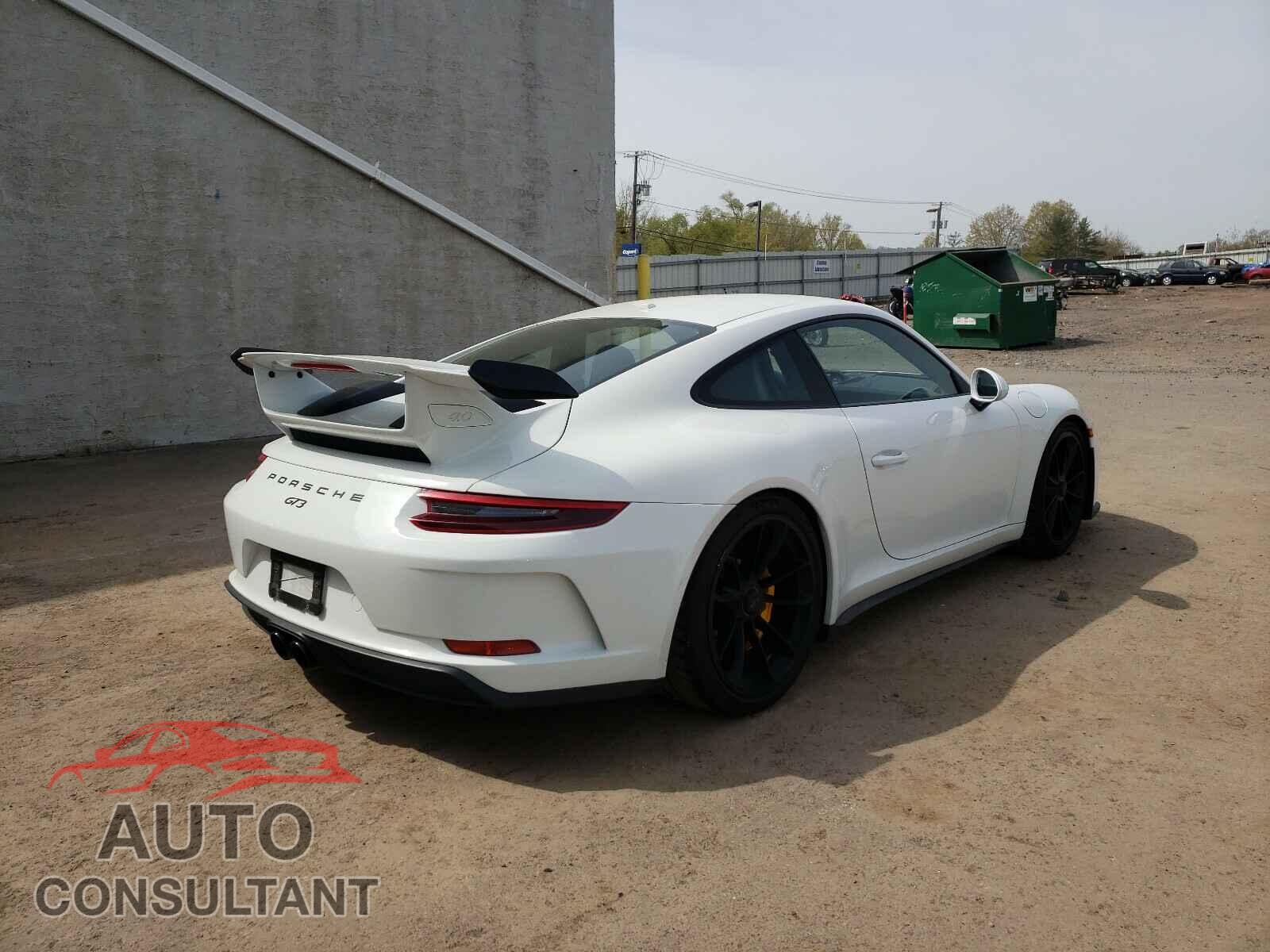 PORSCHE 911 2018 - WP0AC2A97JS174075