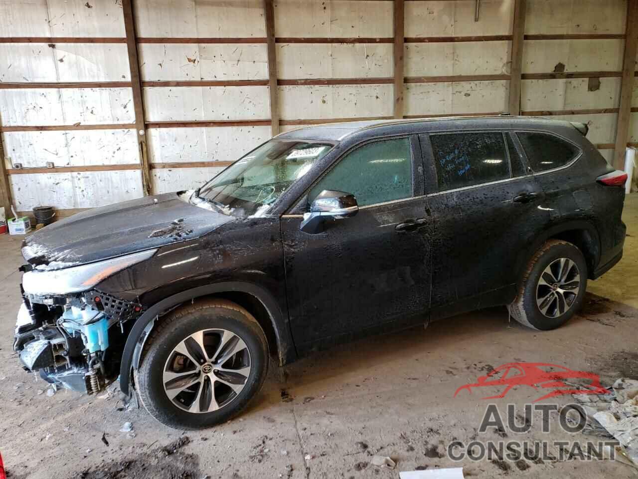 TOYOTA HIGHLANDER 2021 - 5TDGZRAHXMS066197