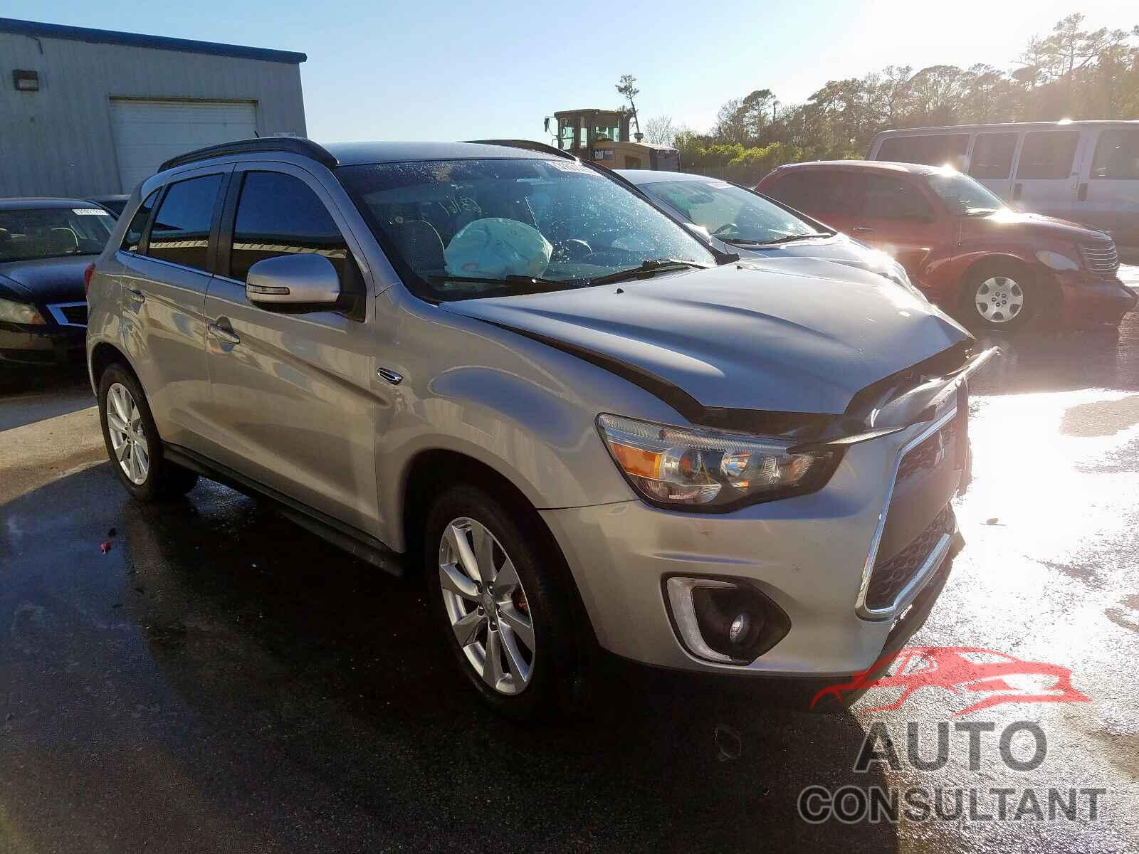 MITSUBISHI OUTLANDER 2015 - 5TFAZ5CN3HX047041