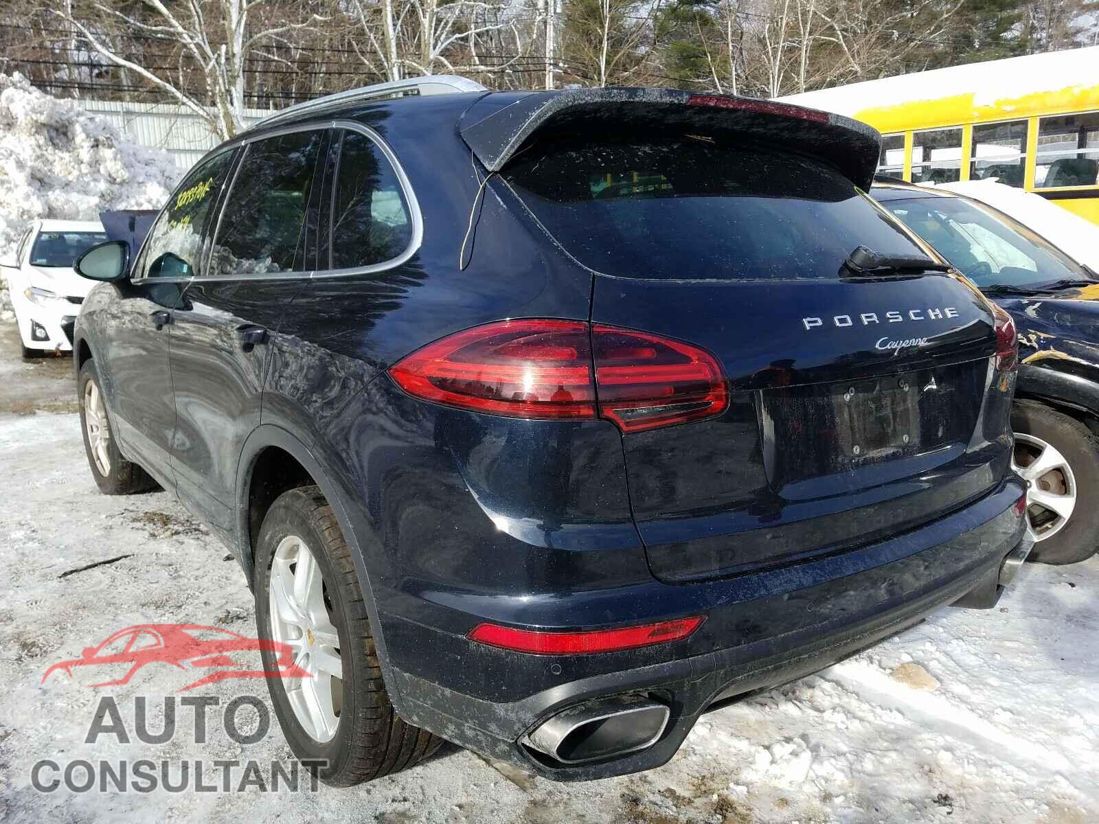 PORSCHE CAYENNE 2016 - WP1AA2A25GKA14065