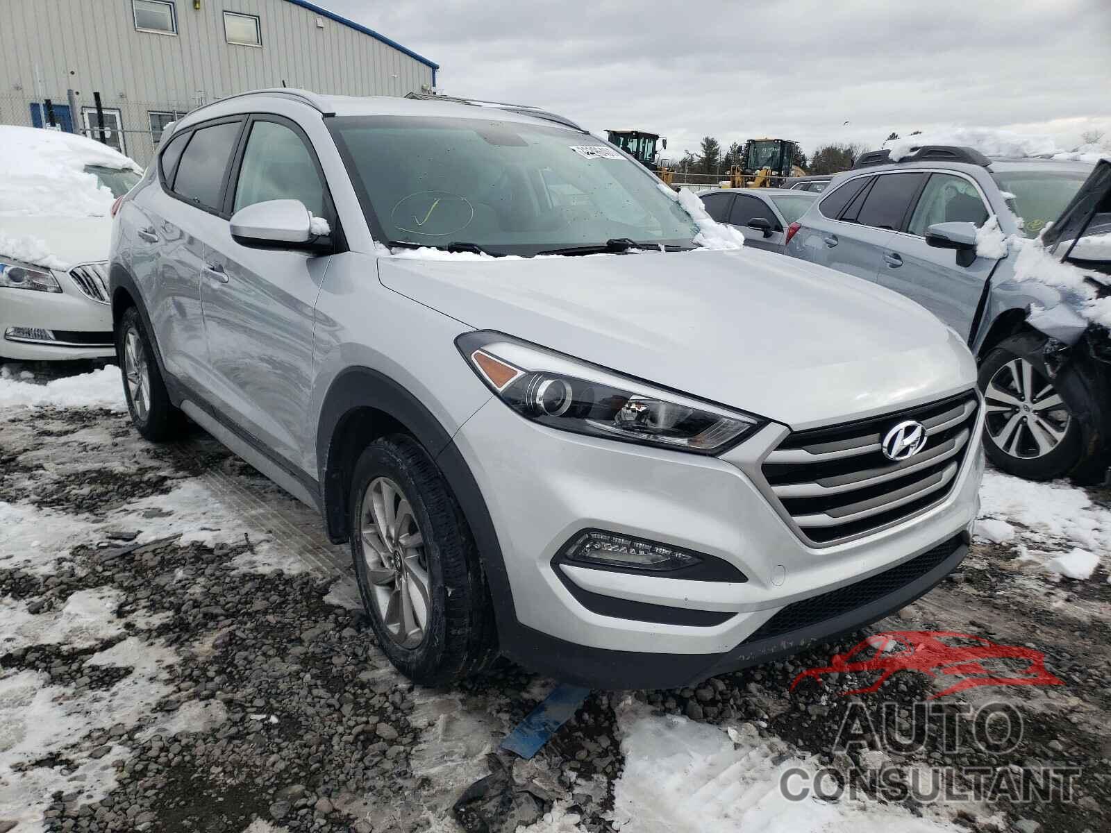 HYUNDAI TUCSON 2017 - KM8J3CA48HU396466