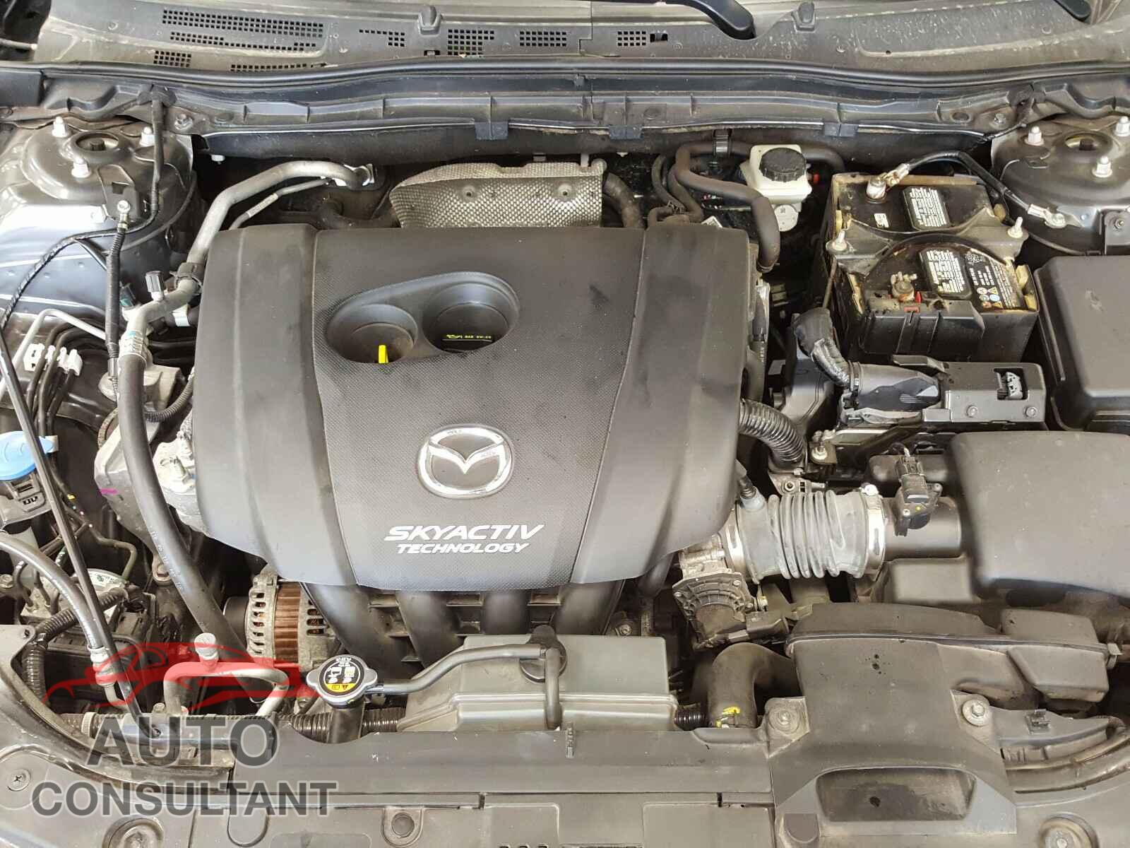 MAZDA 3 2017 - 3MZBN1V76HM102009
