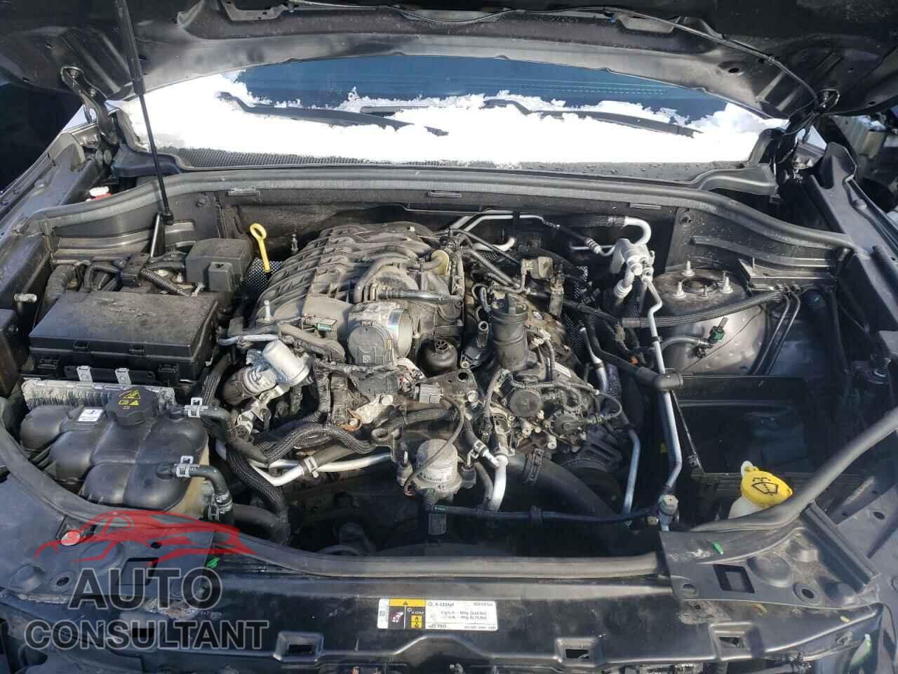 DODGE DURANGO 2018 - 1C4RDJDG2JC116552