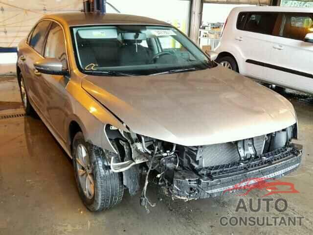 VOLKSWAGEN PASSAT 2016 - 1VWAT7A33GC011268