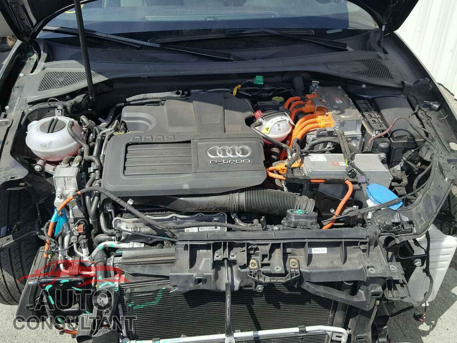 AUDI A3 2017 - WAUTPBFF4HA049060