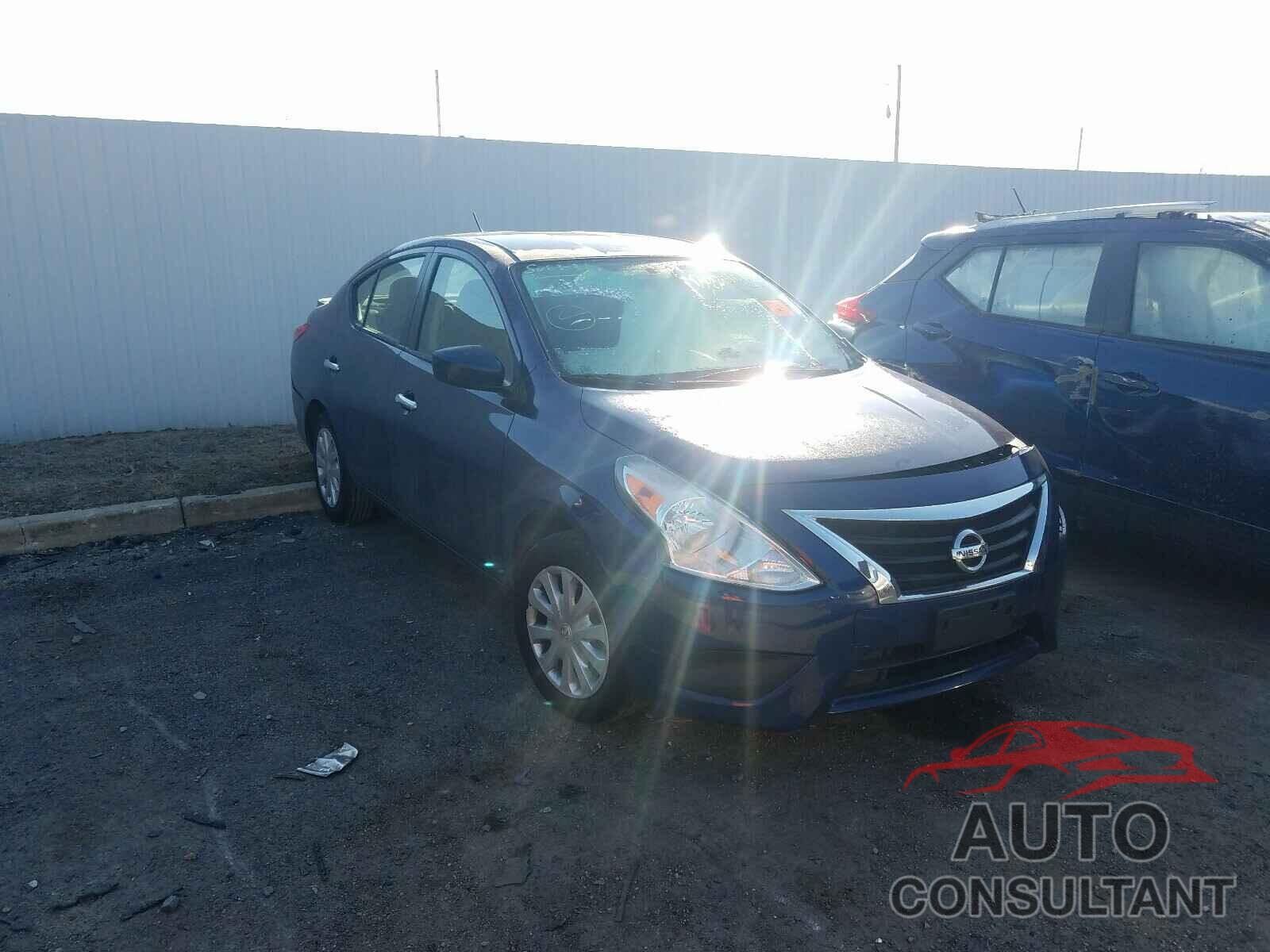 NISSAN VERSA 2019 - 3N1CN7AP7KL862174