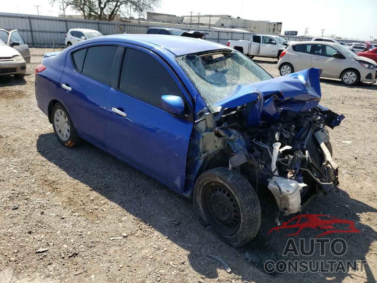 NISSAN VERSA 2017 - 3N1CN7AP4HL851609