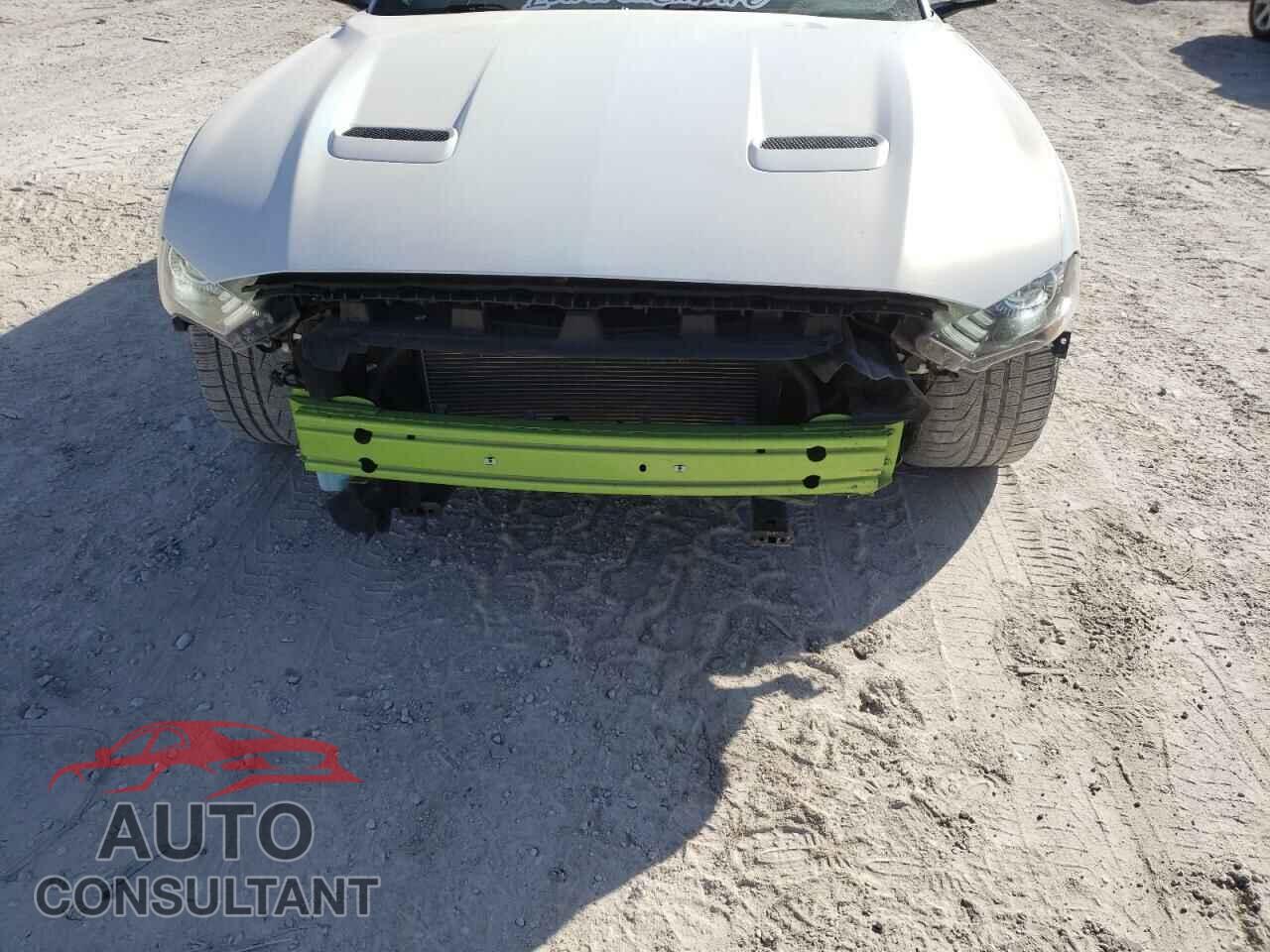 FORD MUSTANG 2020 - 1FA6P8CF1L5100948