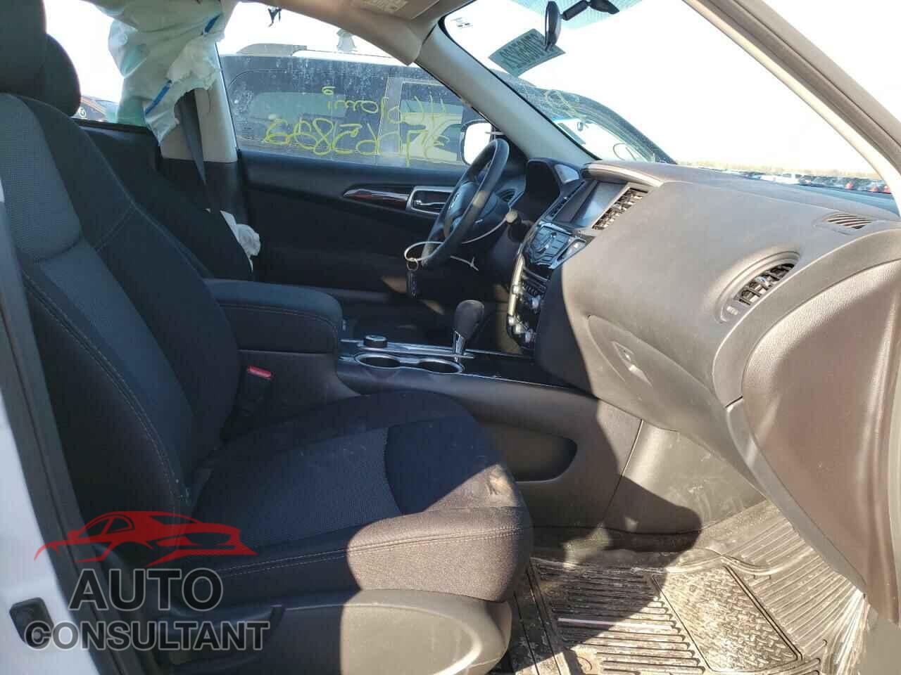 NISSAN PATHFINDER 2017 - 5N1DR2MM5HC633230
