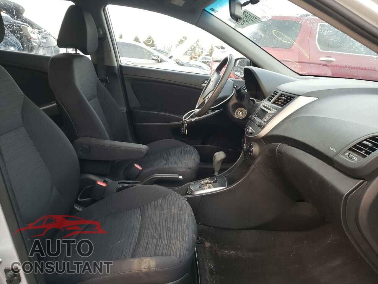 HYUNDAI ACCENT 2016 - KMHCT5AE7GU290103