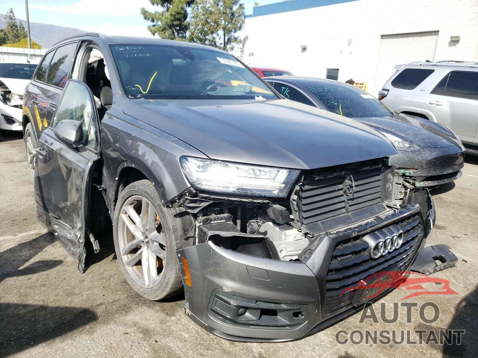 AUDI Q7 2017 - WA1VAAF71HD040020