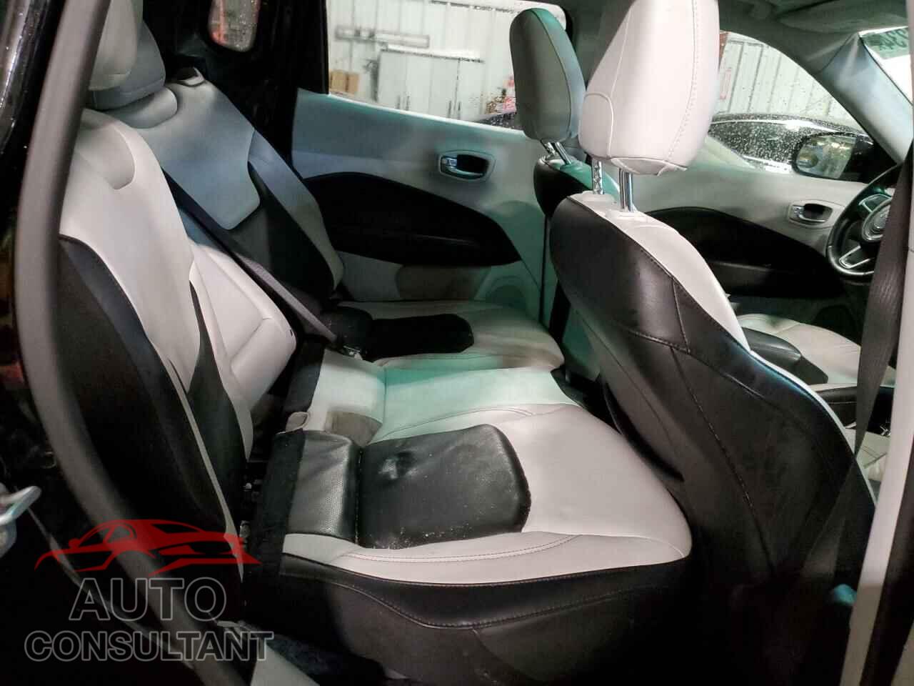 JEEP COMPASS 2017 - 3C4NJDCB6HT671985