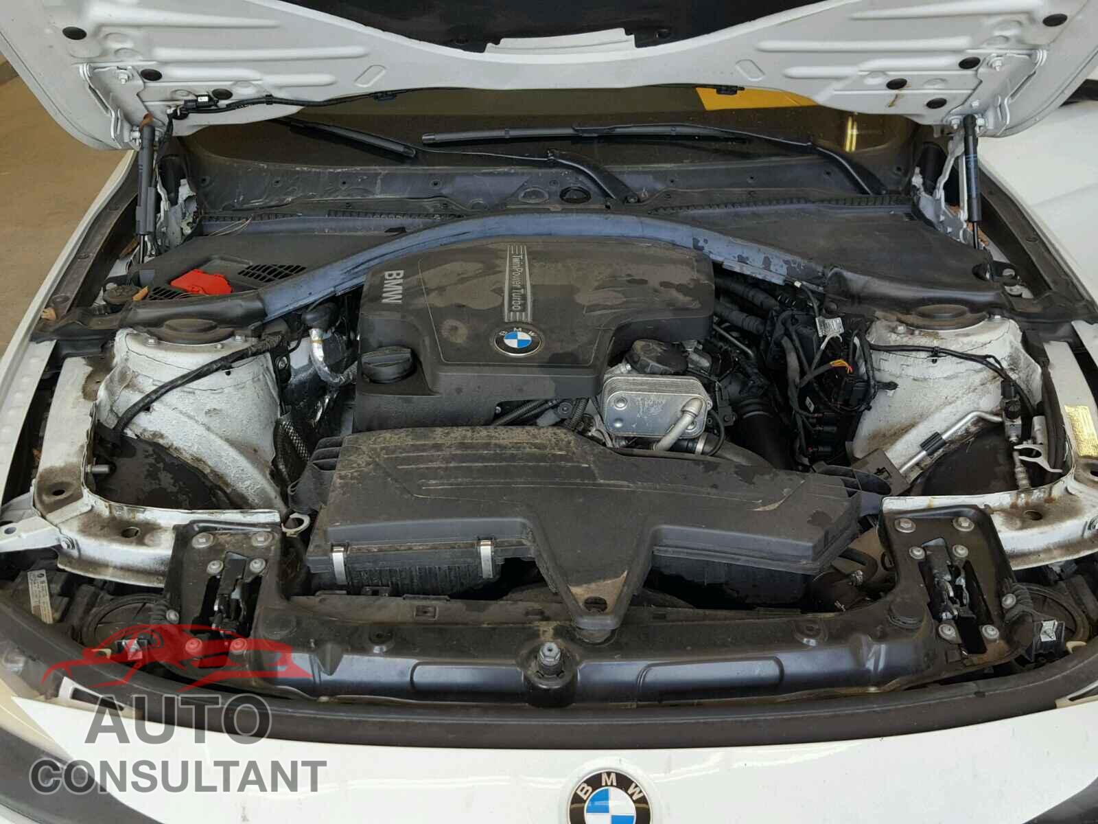 BMW 3 SERIES 2013 - WBA3A5C51DF359324