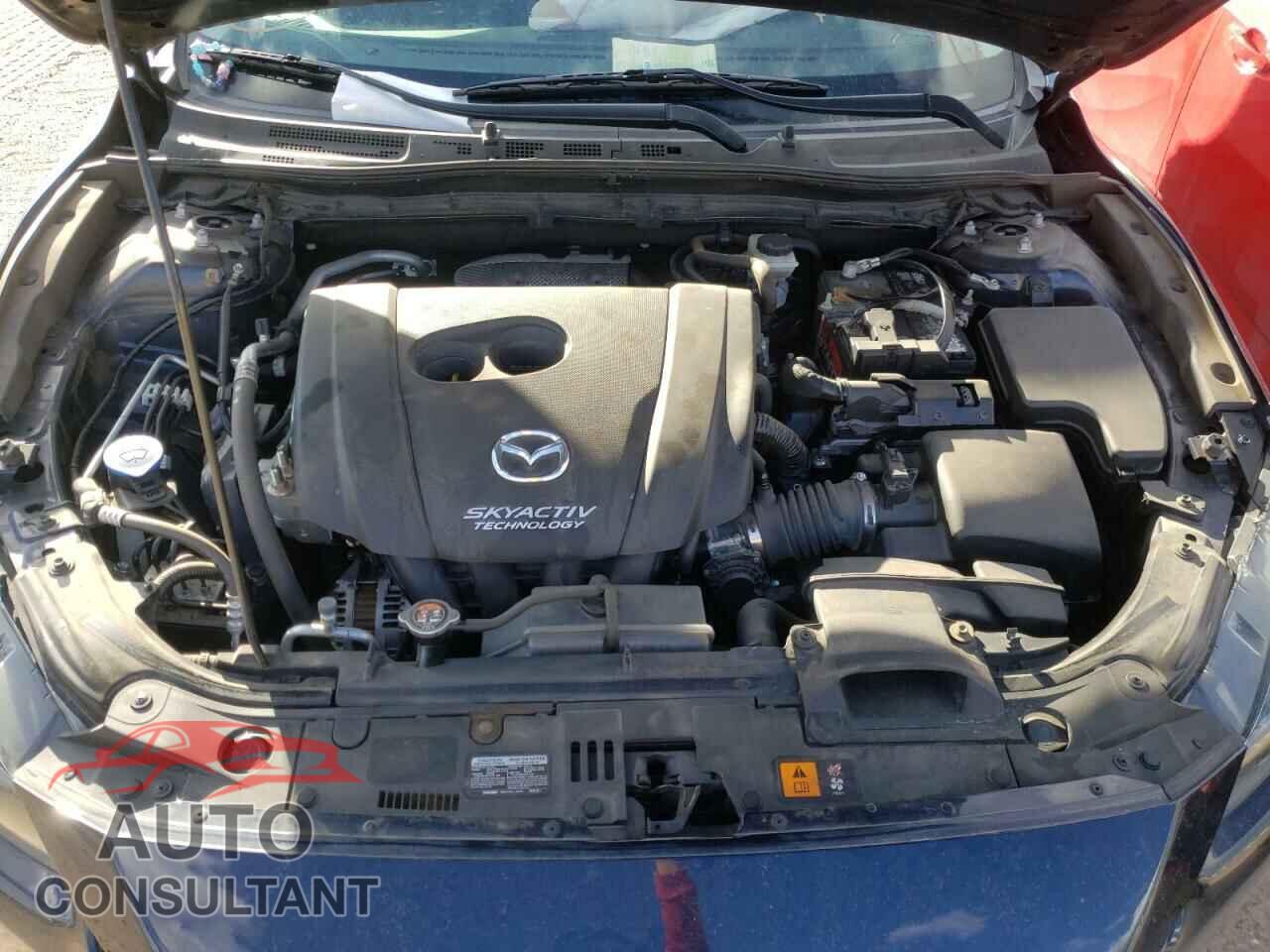MAZDA 3 2017 - 3MZBN1V70HM111949