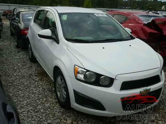 CHEVROLET SONIC 2016 - 1G1JC6SBXG4157723