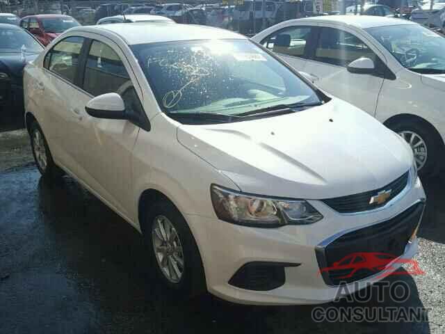 CHEVROLET SONIC 2017 - 1G1JD5SH0H4175807