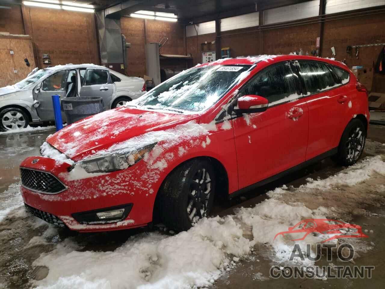 FORD FOCUS 2016 - 1FADP3K28GL329847