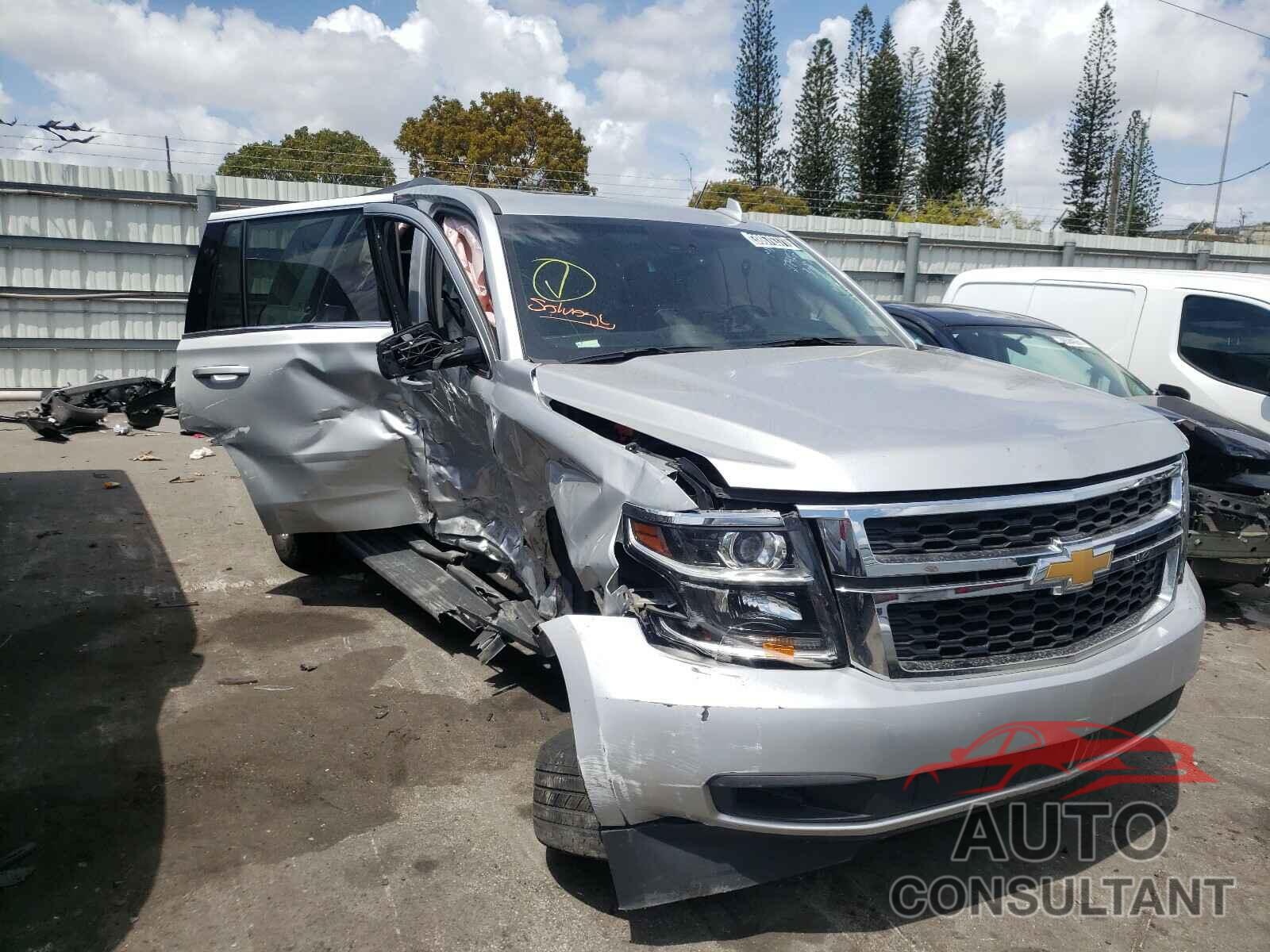 CHEVROLET TAHOE 2019 - 1GNSKBKC3KR279102