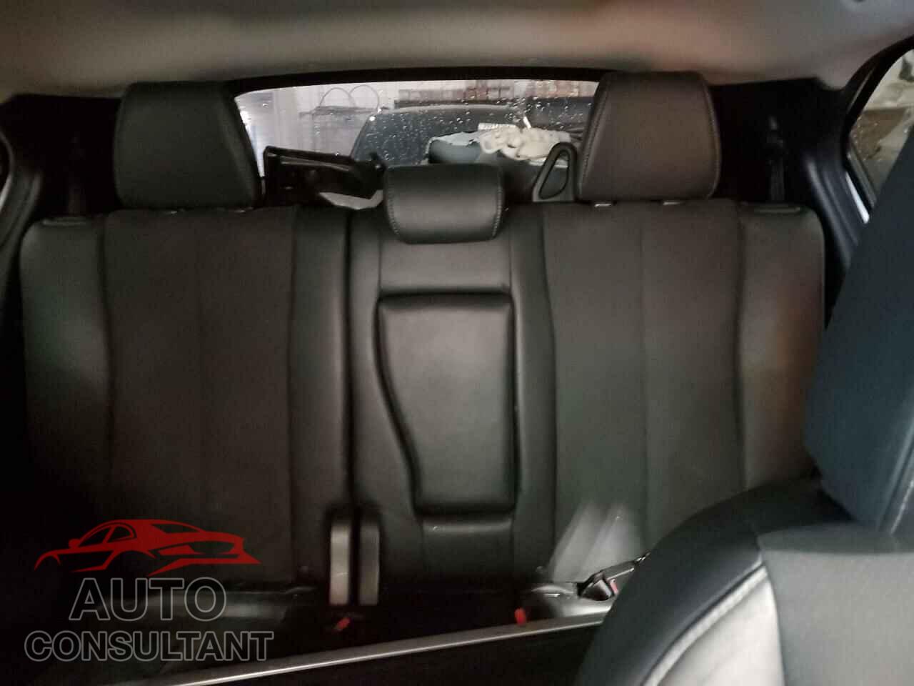 MITSUBISHI ECLIPSE 2022 - JA4ATWAA2NZ002108