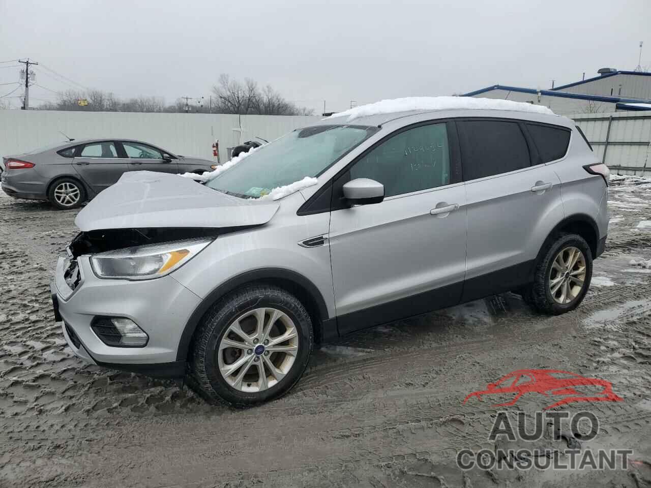 FORD ESCAPE 2017 - 1FMCU9GD6HUC16594