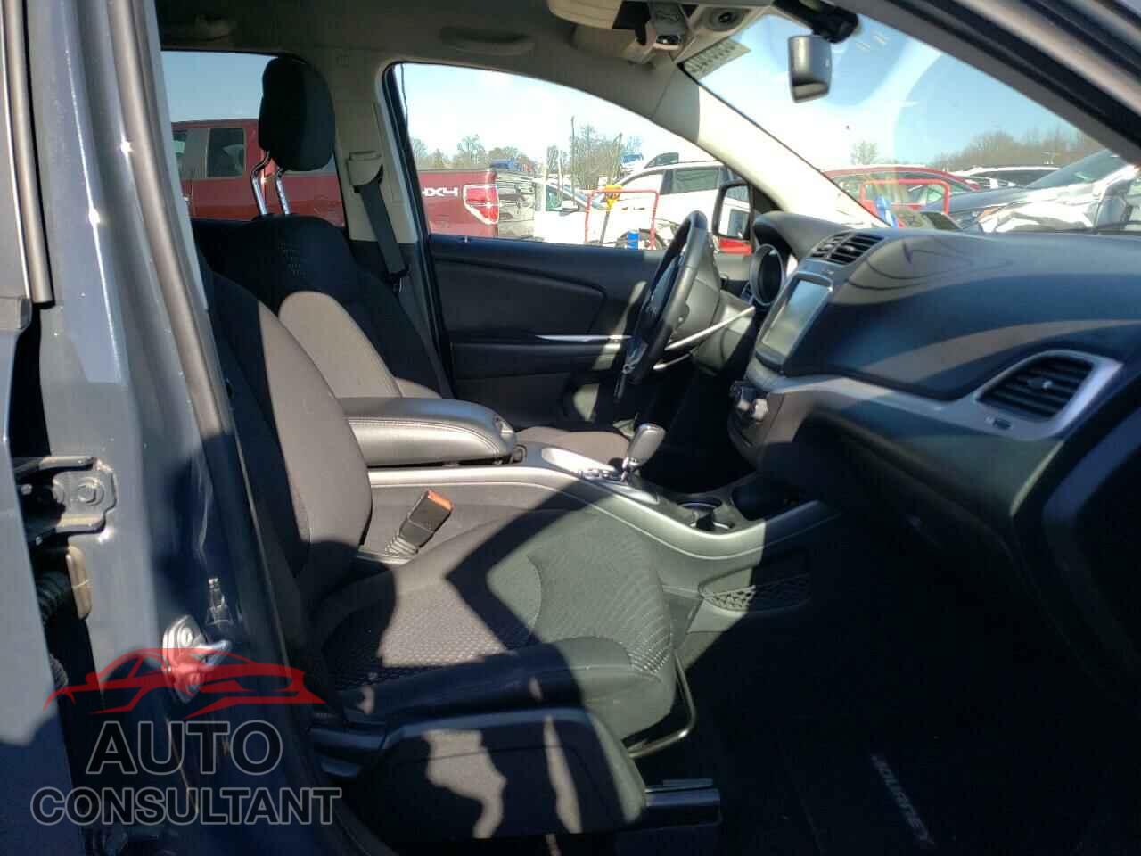 DODGE JOURNEY 2017 - 3C4PDDGG2HT706396