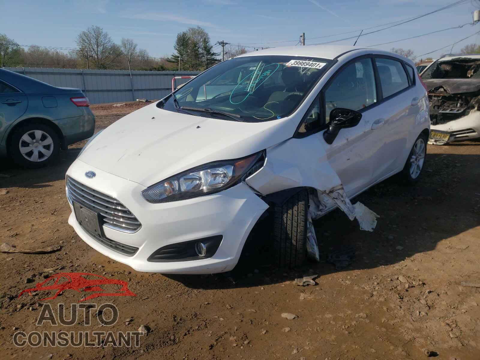 FORD FIESTA 2019 - 3FADP4EJ3KM105515
