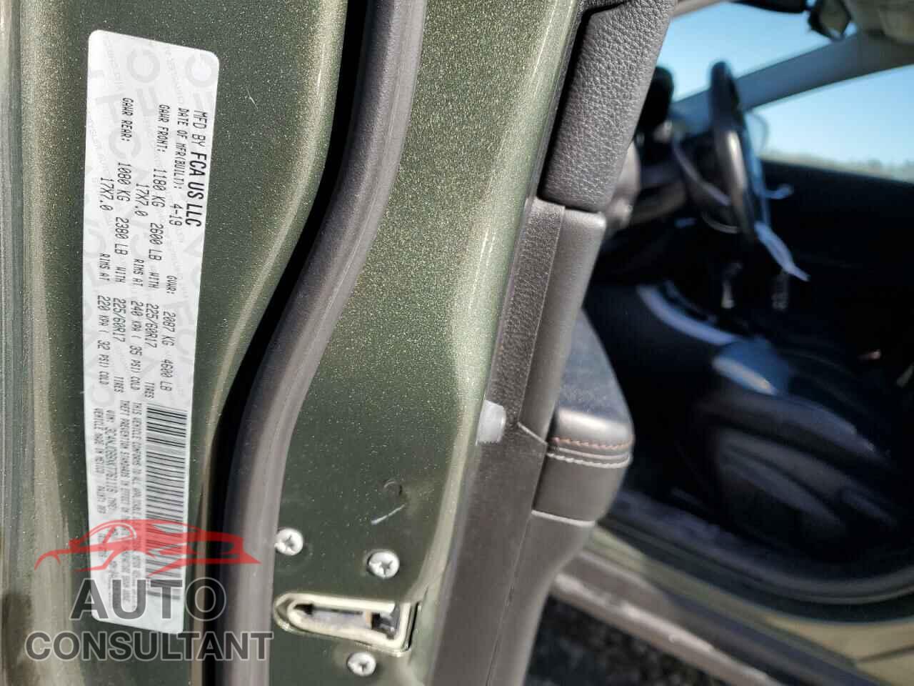 JEEP COMPASS 2019 - 3C4NJDBBXKT761116