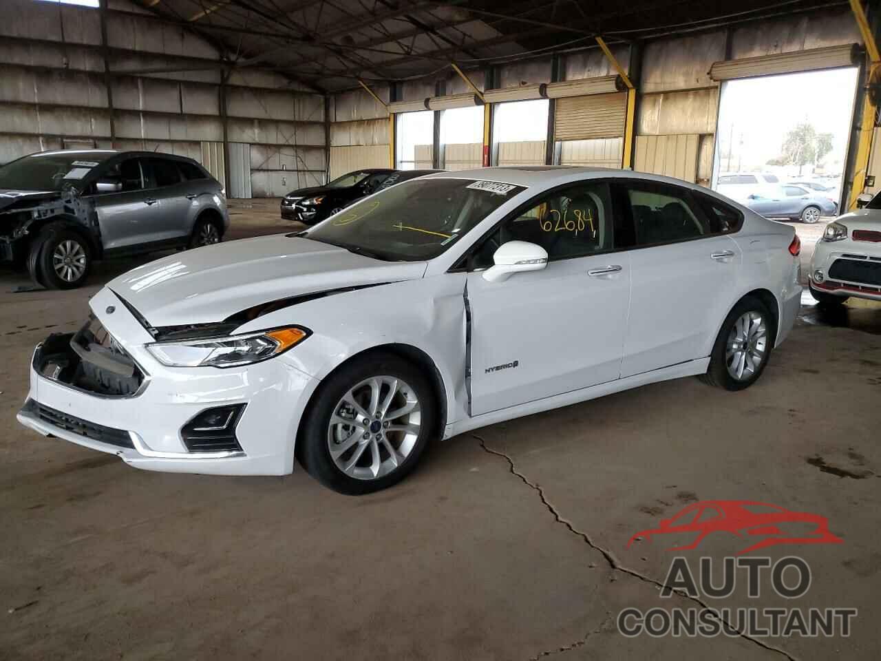 FORD FUSION 2019 - 3FA6P0MU7KR119093