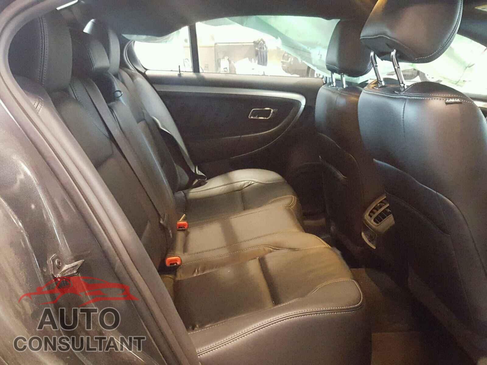 FORD TAURUS 2016 - 1FAHP2E81GG143670