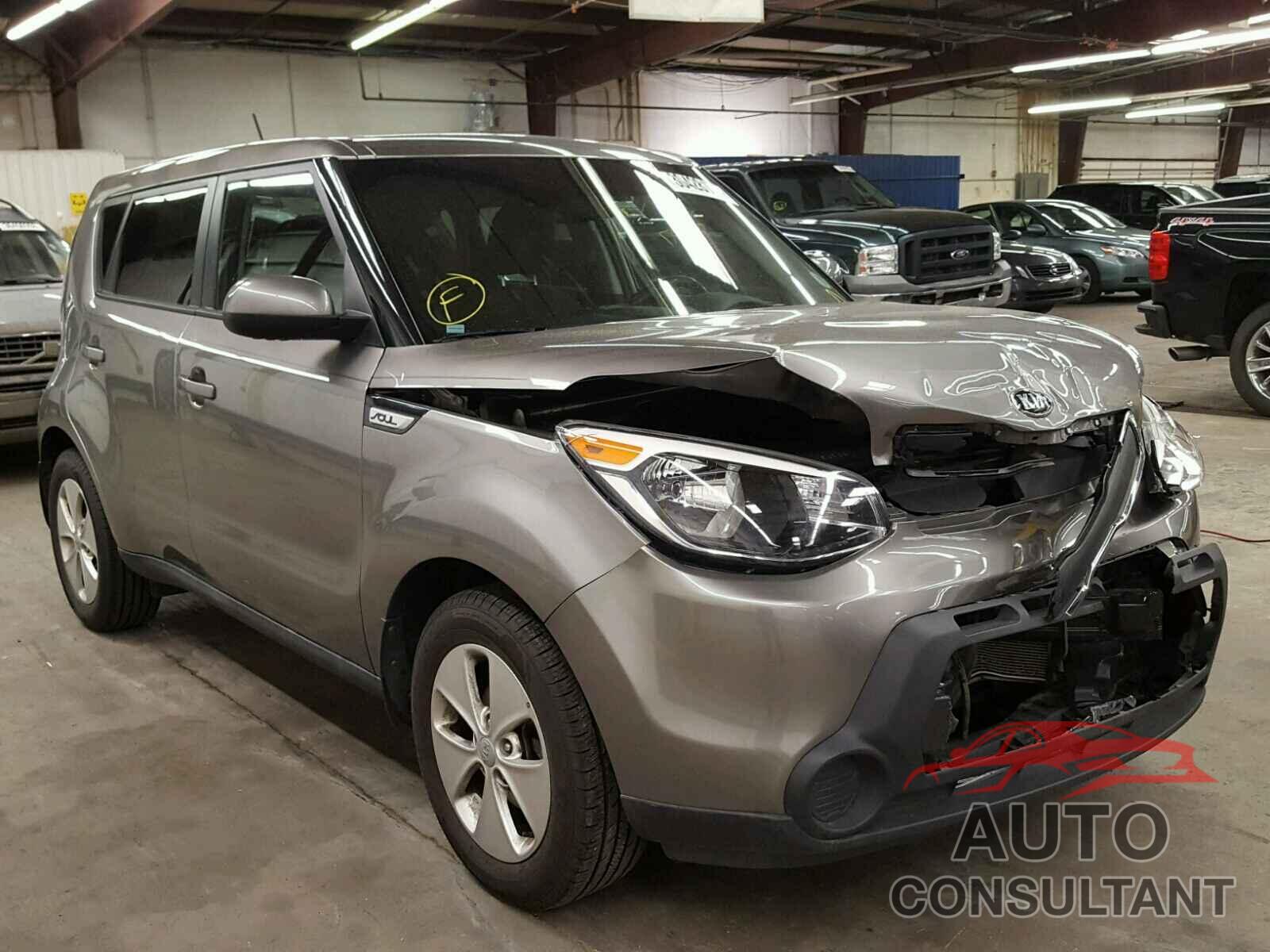 KIA SOUL 2015 - KNDJN2A2XF7125511