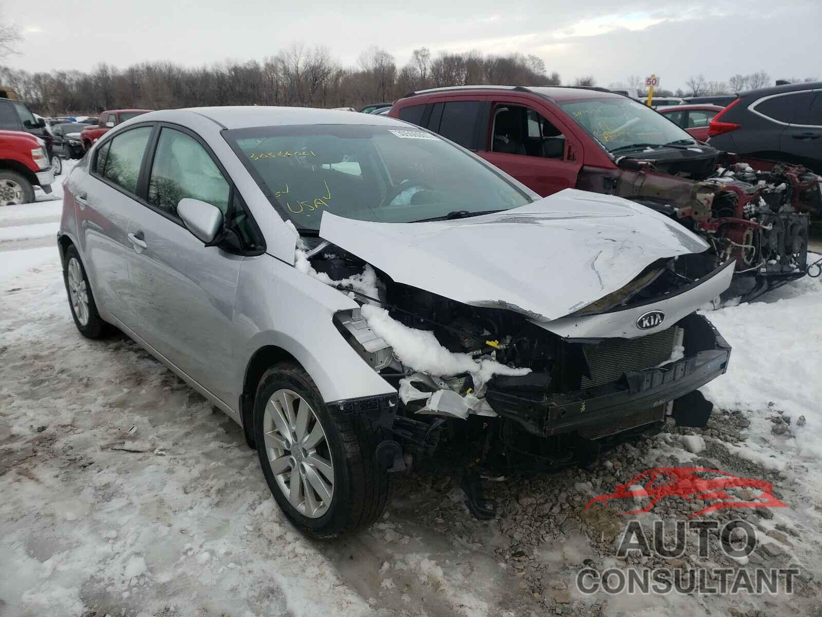 KIA FORTE 2016 - KNAFX4A62G5471061