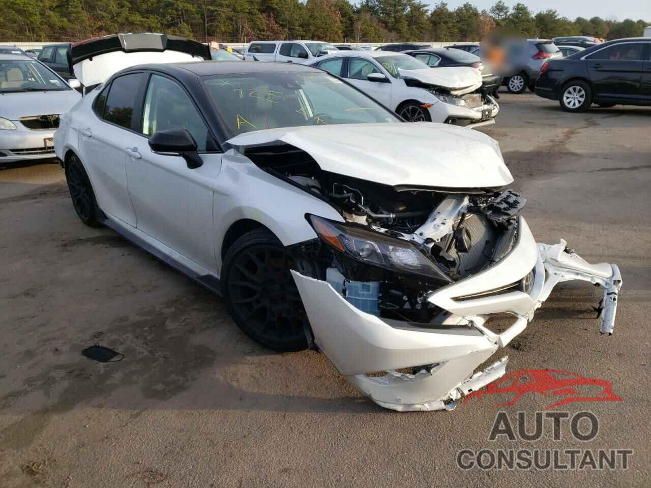 TOYOTA CAMRY 2021 - 4T1KZ1AK9MU057103