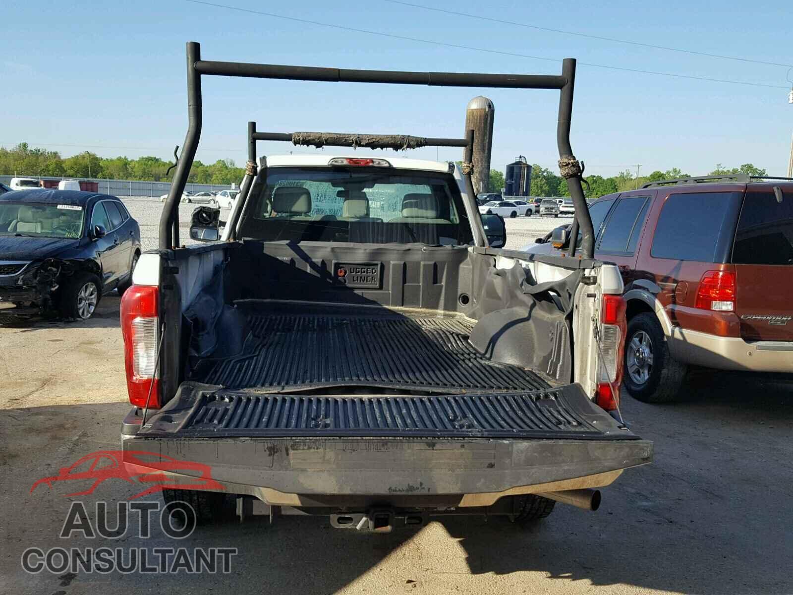 FORD F250 2017 - 1FTBF2A66HEB50943