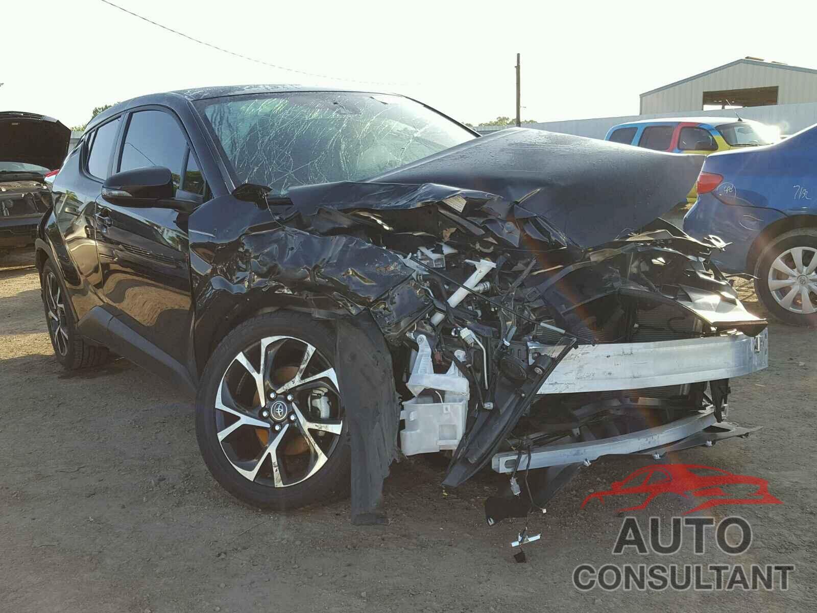 TOYOTA C-HR XLE 2018 - NMTKHMBX1JR018684