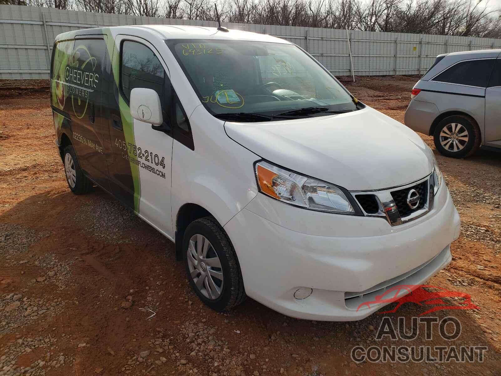 NISSAN NV 2020 - 3N6CM0KN2LK693125