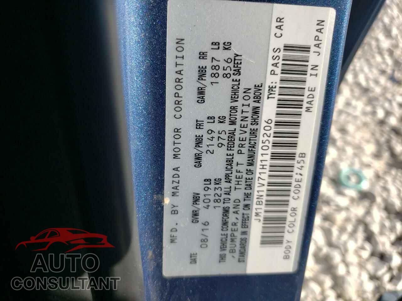 MAZDA 3 2017 - JM1BN1V71H1105206